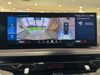 BMW (G09) XM LABEL RED 4.4 V8 748