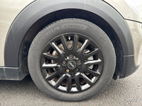 MINI (F55) MINI COOPER 136ch BVA7 Heddon Street