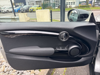 MINI (F56) COOPER SE 184 PREMIUM BVA