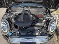 MINI (F55) ONE 102 GREENWICH BVA