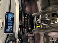 BMW (F86) X6 M50DA 381