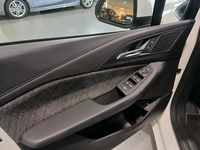 BMW (U06) ACTIVE TOURER 218I 136 DKG7