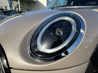 MINI (F55) COOPER 136 CAMDEN BVA7