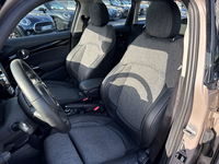 MINI (F55) COOPER 136 CAMDEN BVA7