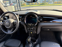 MINI (F56) COOPER SE 184 PREMIUM BVA