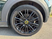 MINI (F56) COOPER SE 184 RESOLUT PLUS BVA