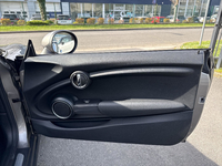 MINI (F57) CABRIO COOPER 136 CHILI BVA7