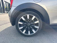 MINI (F57) CABRIO COOPER 136 CHILI BVA7