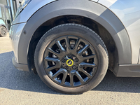 MINI (F56) COOPER SE 184 PREMIUM PLUS BVA