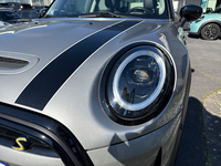 MINI (F56) COOPER SE 184 PREMIUM PLUS BVA