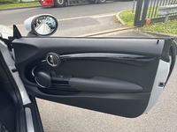 MINI (F57) CABRIO COOPER 136 GREENWICH BVA7