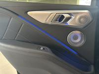 BMW (G09) XM LABEL RED 4.4 V8 748