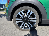 MINI (F56) COOPER 136 CAMDEN BVA7
