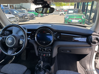 MINI (F56) COOPER 136 CAMDEN BVA7