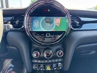 MINI (F56) COOPER SE 184 PREMIUM BVA
