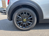 MINI Hatch 3 Portes Cooper SE 184 ch Essential