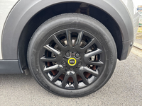 MINI (F56) COOPER SE 184 PREMIUM BVA