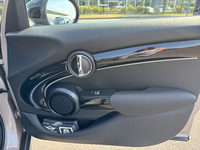 MINI (F55) COOPER 136 PREMIUM BVA7