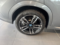 BMW (U10) IX2 EDRIVE20 204 M SPORT