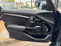 MINI (F55) COOPER 136 PREMIUM BVA7
