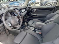 MINI (F56) COOPER SE 184 PREMIUM BVA