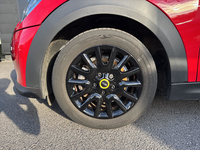 MINI (F56) COOPER SE 184 PREMIUM
