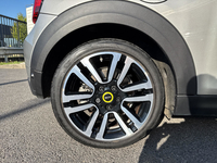 MINI (F56) COOPER SE 184 PREMIUM PLUS BVA
