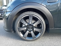 MINI (F55) COOPER 136 PREMIUM PLUS BVA7