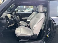 MINI (F56) COOPER SE 184 PREMIUM PLUS BVA