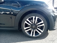 MINI (F56) COOPER 136 PREMIUM PLUS BVA7