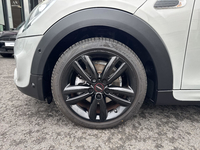 MINI (F55) COOPER 136  JCW BVA7