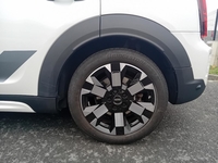 MINI (F60) COOPER SE ALL4 220 UNTAMED PLUS BVA6