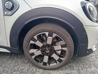 MINI (F60) COOPER SE ALL4 220 UNTAMED PLUS BVA6