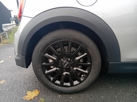 MINI (F56) COOPER 136 CAMDEN BVA7