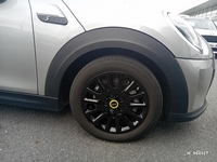 MINI (F56) COOPER SE 184 PREMIUM BVA