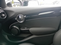 MINI (F55) COOPER 136 PREMIUM PLUS BVA7